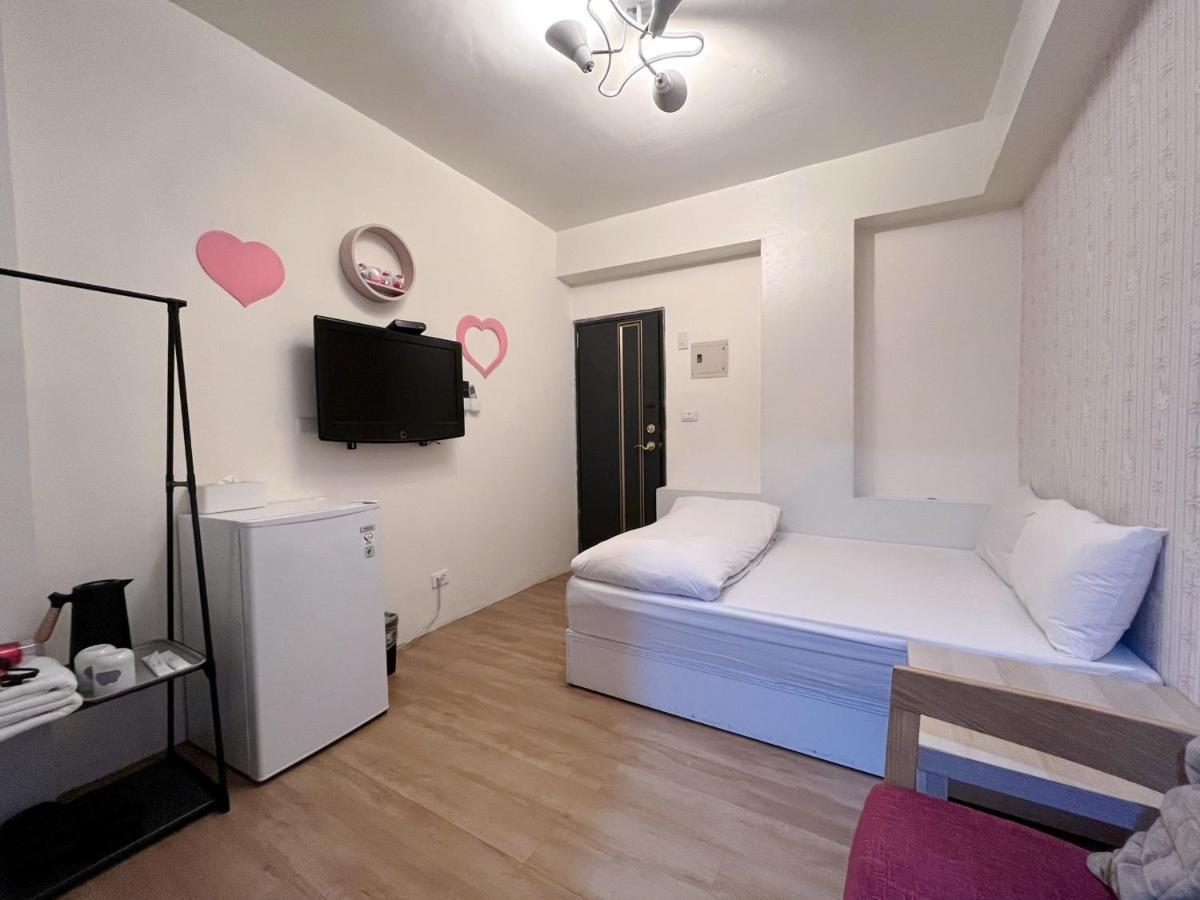 Fengchia Fun House Apartment Taichung Exterior foto