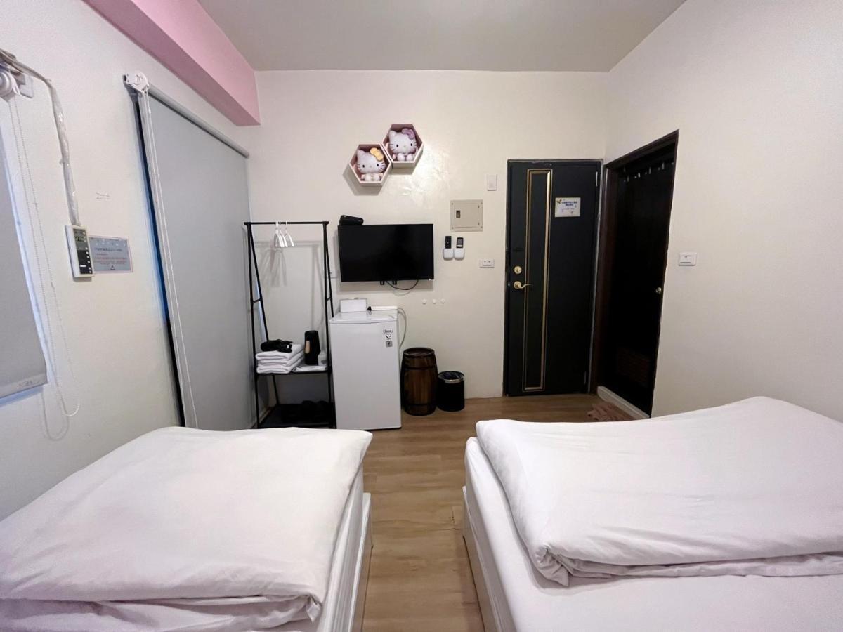 Fengchia Fun House Apartment Taichung Exterior foto