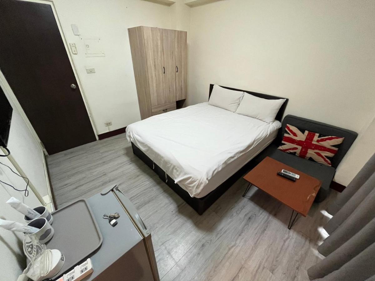 Fengchia Fun House Apartment Taichung Exterior foto